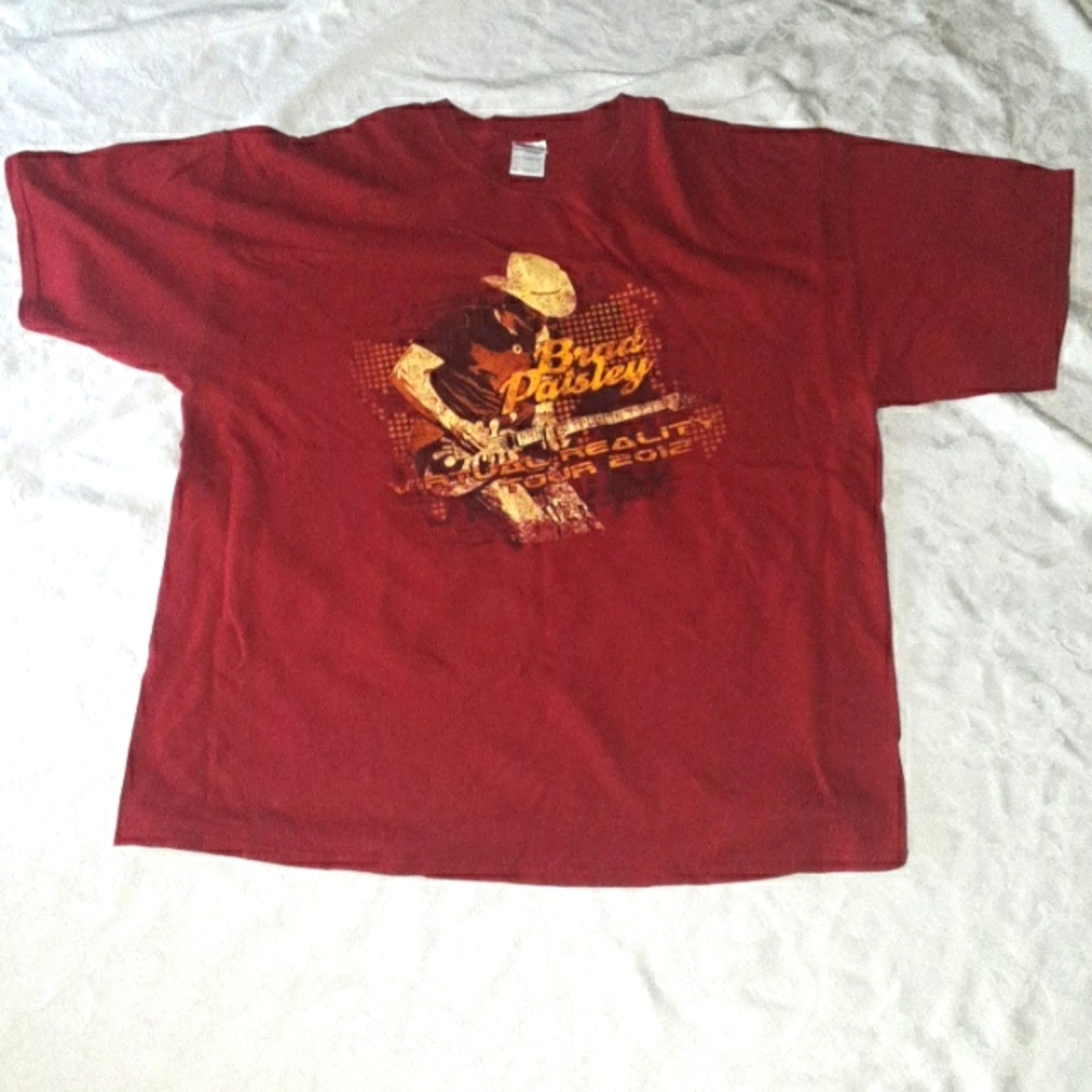 Brad Paisley Concert T-shirt 2012 Tour size 2XL Maroon